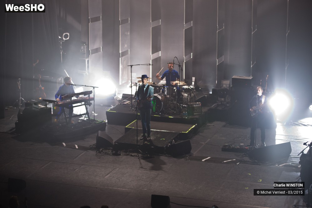 13/17 photos du spectacle Charlie WINSTON