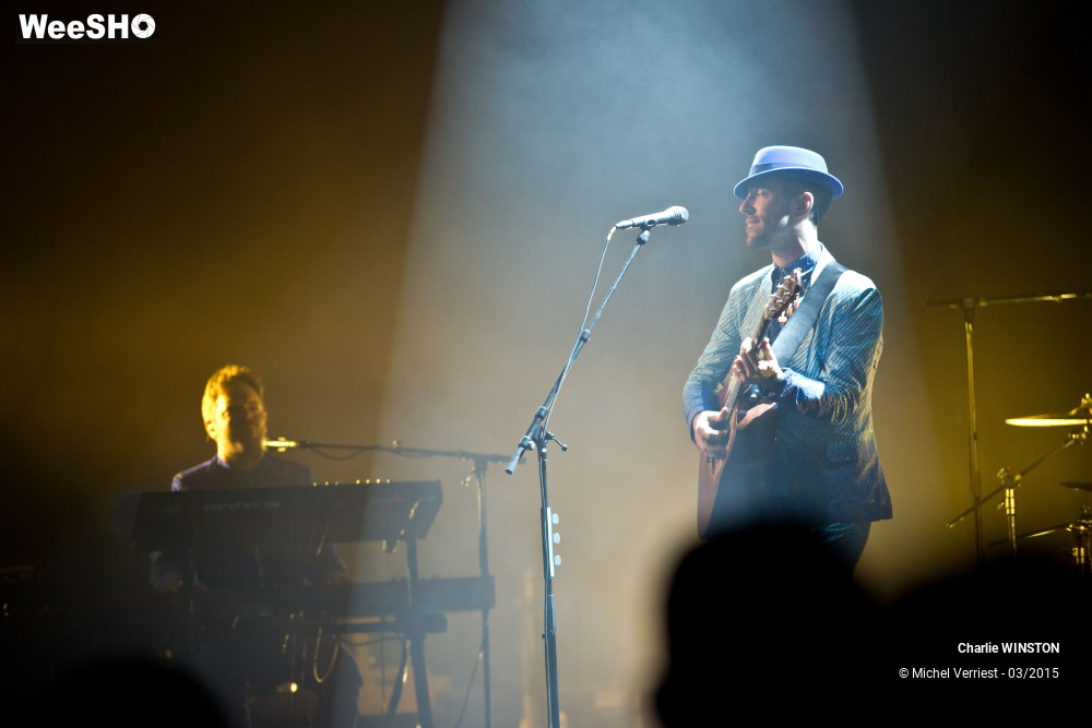14/17 photos du spectacle Charlie WINSTON