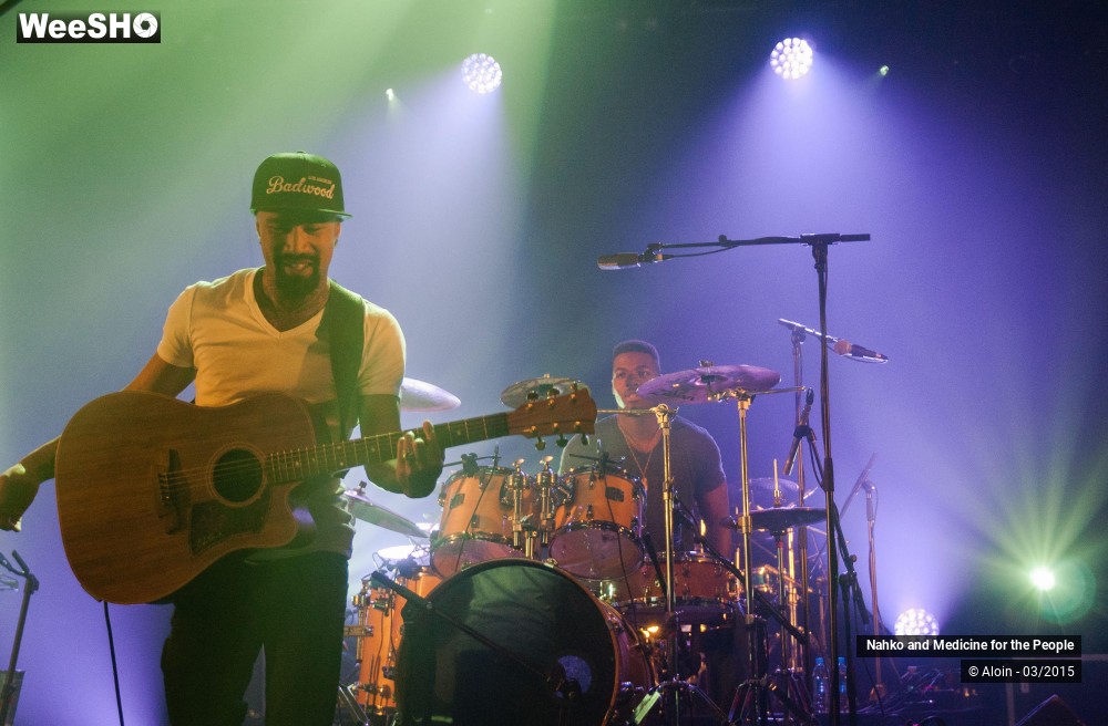 18/19 photos du spectacle Nahko and Medicine for the People