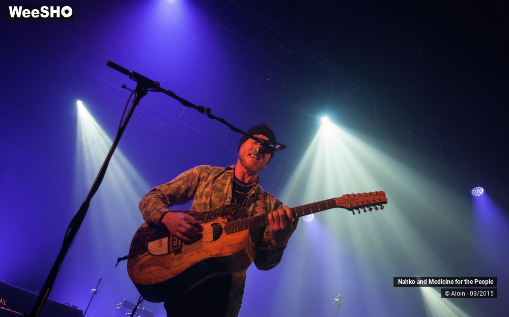 19/19 photos du spectacle Nahko and Medicine for the People