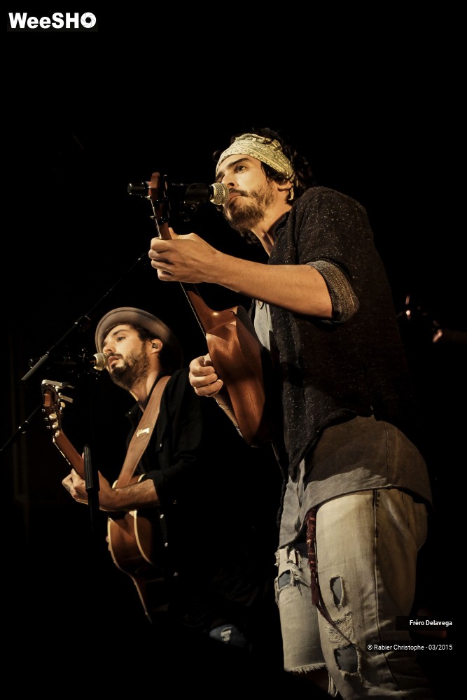 10/48 photos du spectacle Fréro Delavega