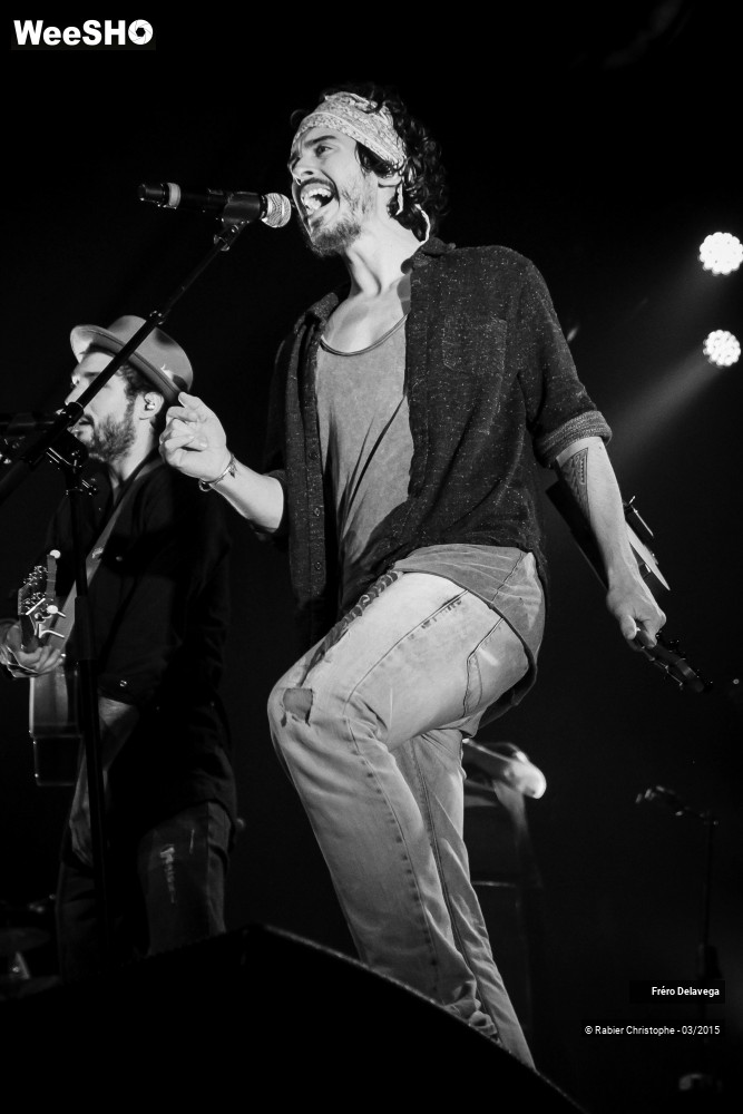 25/48 photos du spectacle Fréro Delavega