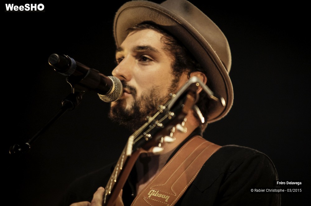 28/48 photos du spectacle Fréro Delavega