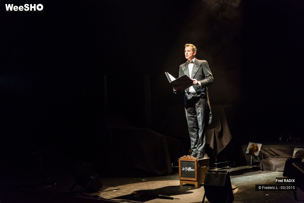 12/48 photos du spectacle Le Siffleur - Fred Radix