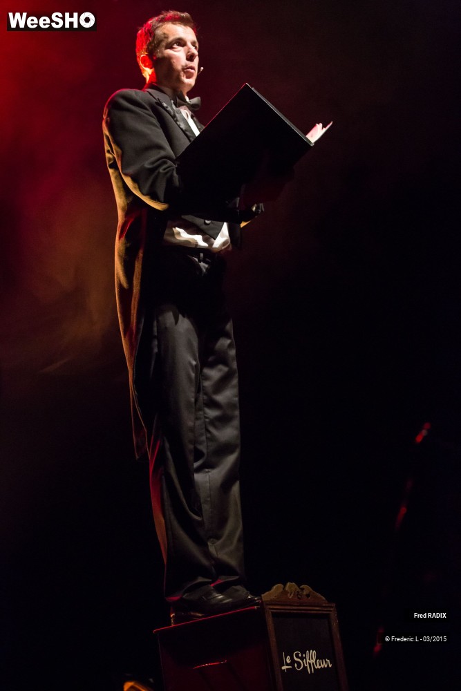 42/48 photos du spectacle Le Siffleur - Fred Radix