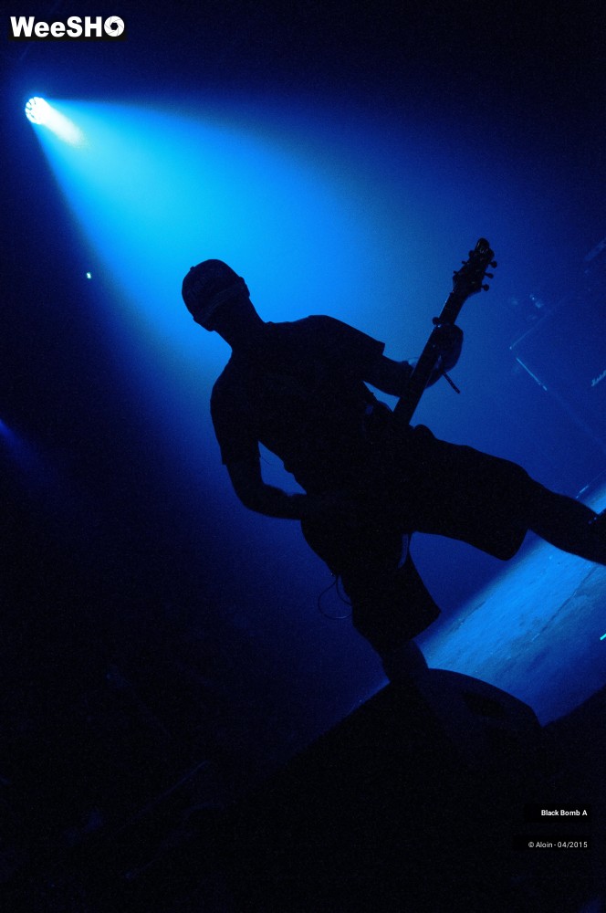 12/14 photos du spectacle Black Bomb A