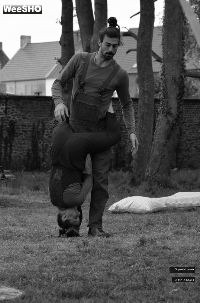 1/37 photos du spectacle L'herbe est plus rose ici 