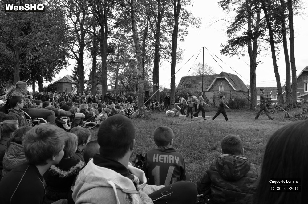 3/37 photos du spectacle L'herbe est plus rose ici 