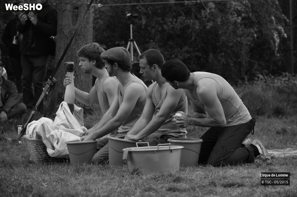 21/37 photos du spectacle L'herbe est plus rose ici 