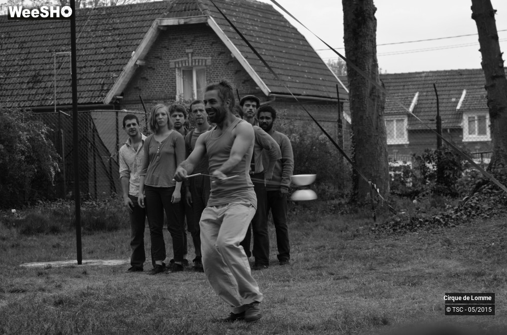 23/37 photos du spectacle L'herbe est plus rose ici 