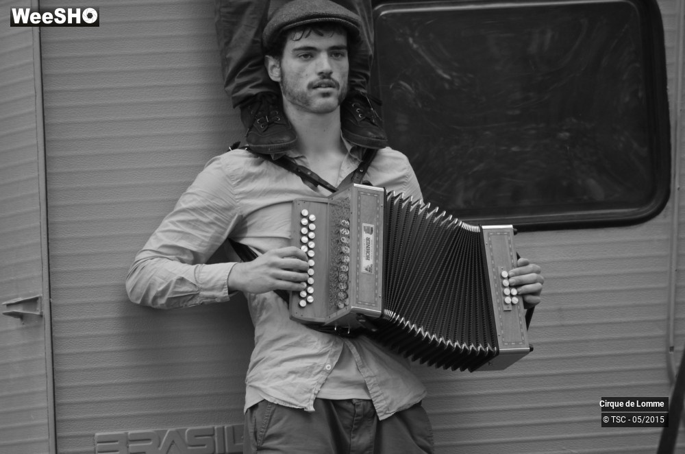 30/37 photos du spectacle L'herbe est plus rose ici 