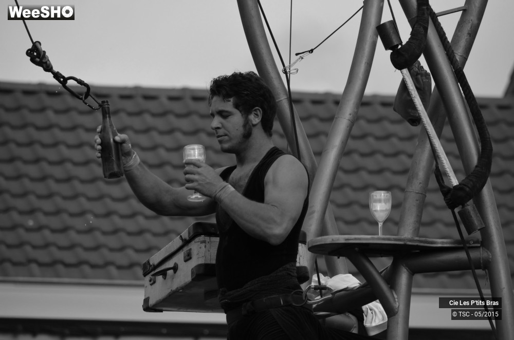 20/28 photos du spectacle L'odeur de la sciure