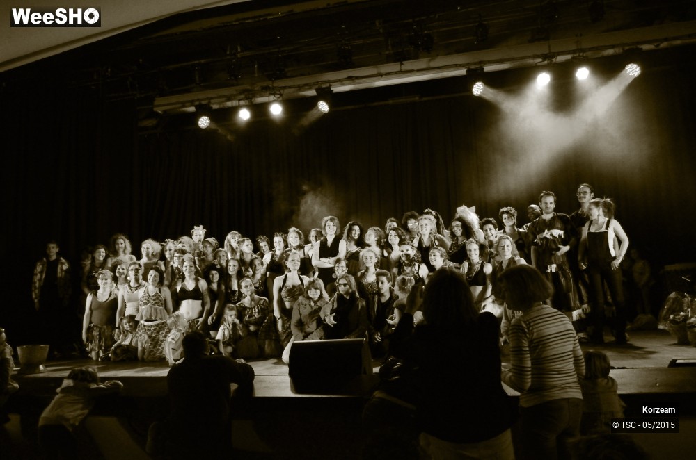 22/30 photos du spectacle Mon petit Pays