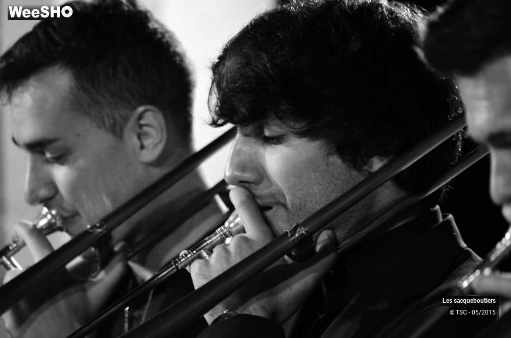 5/18 photos du spectacle La sacqueboute, de parades en divertissements