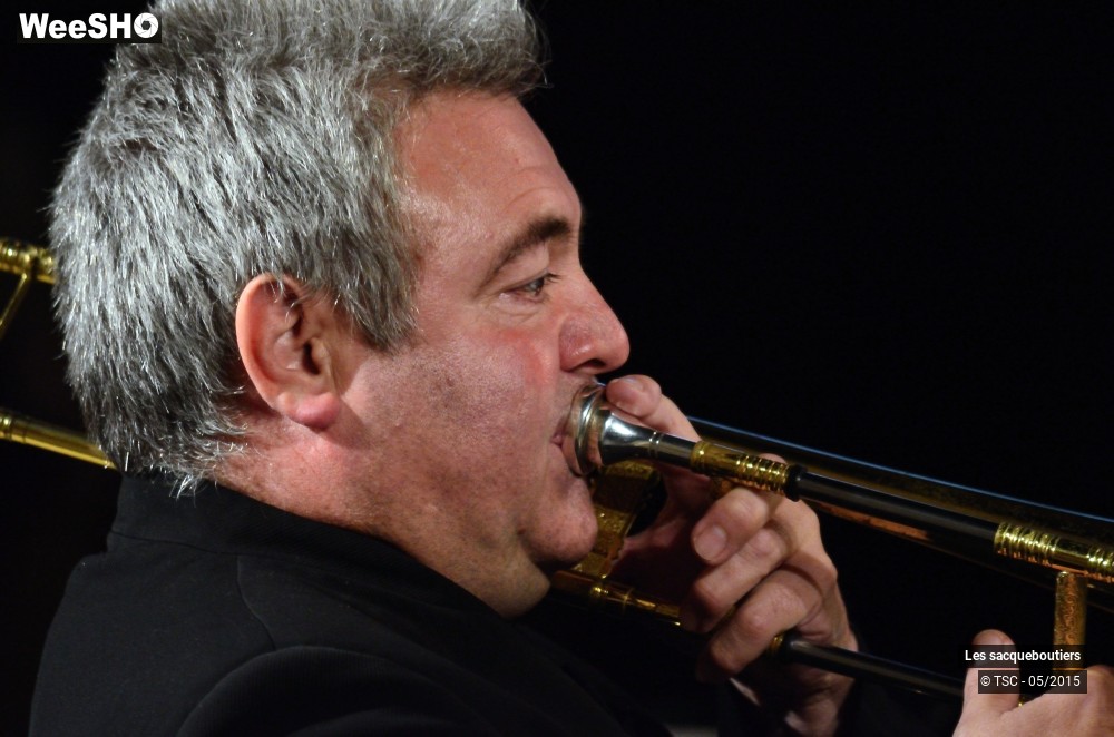 6/18 photos du spectacle La sacqueboute, de parades en divertissements