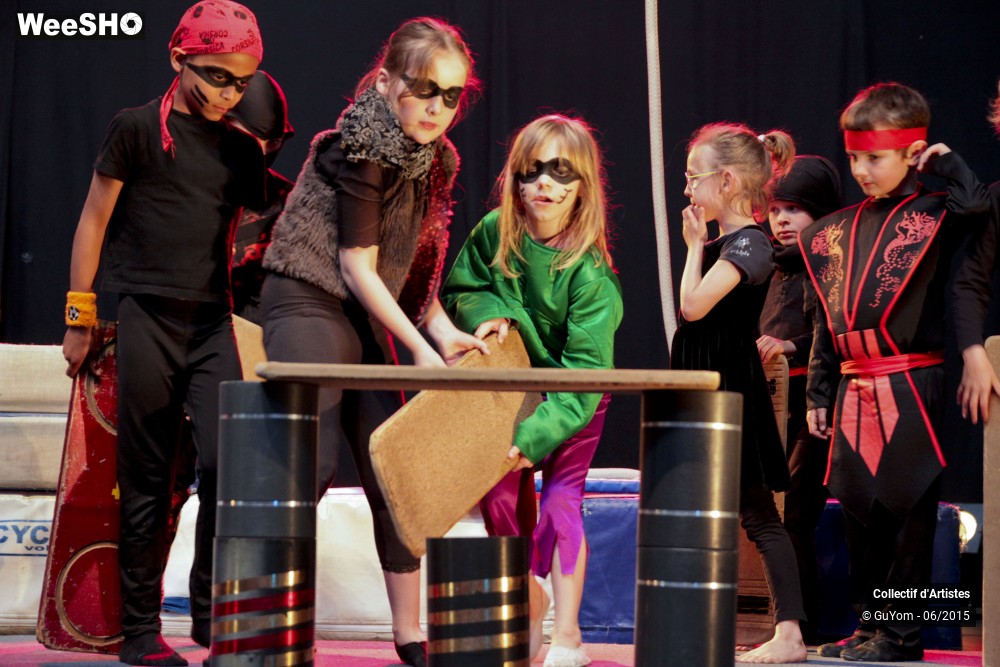 42/47 photos du spectacle Le retour des Ninjas