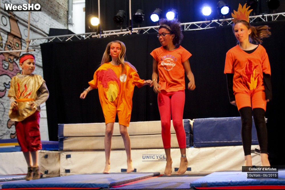 4/59 photos du spectacle Les Jeux Intergalactiques