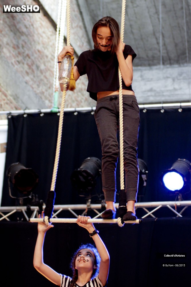 1/33 photos du spectacle Sacrée bouteille