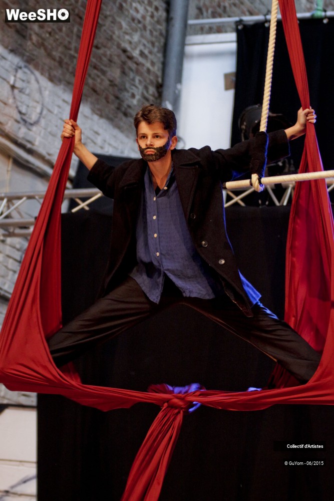 7/33 photos du spectacle Sacrée bouteille