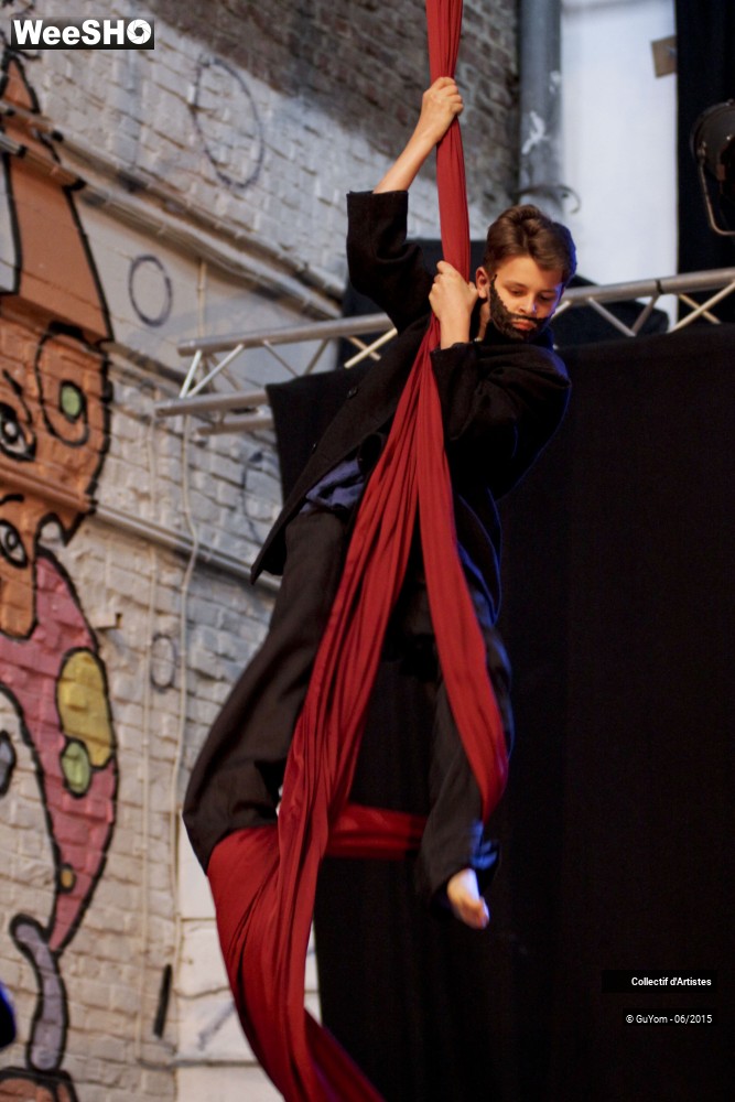 11/33 photos du spectacle Sacrée bouteille