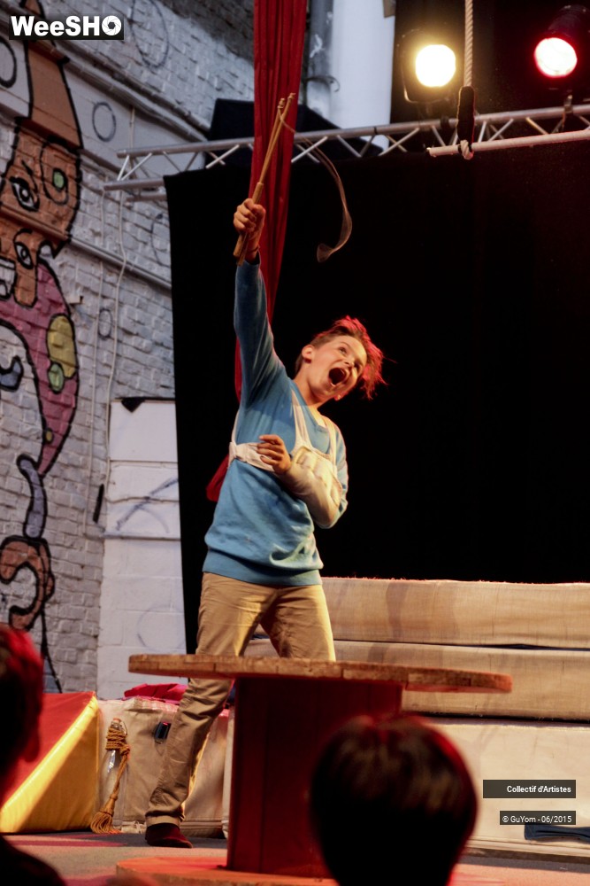 15/33 photos du spectacle Sacrée bouteille