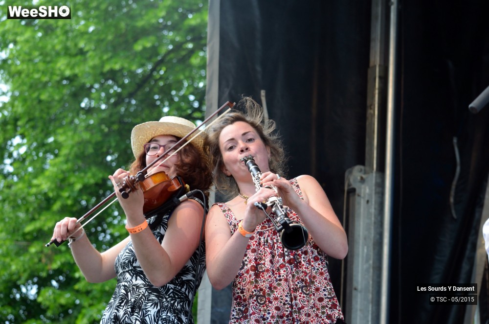 23/28 photos du spectacle Les sourds y dansent