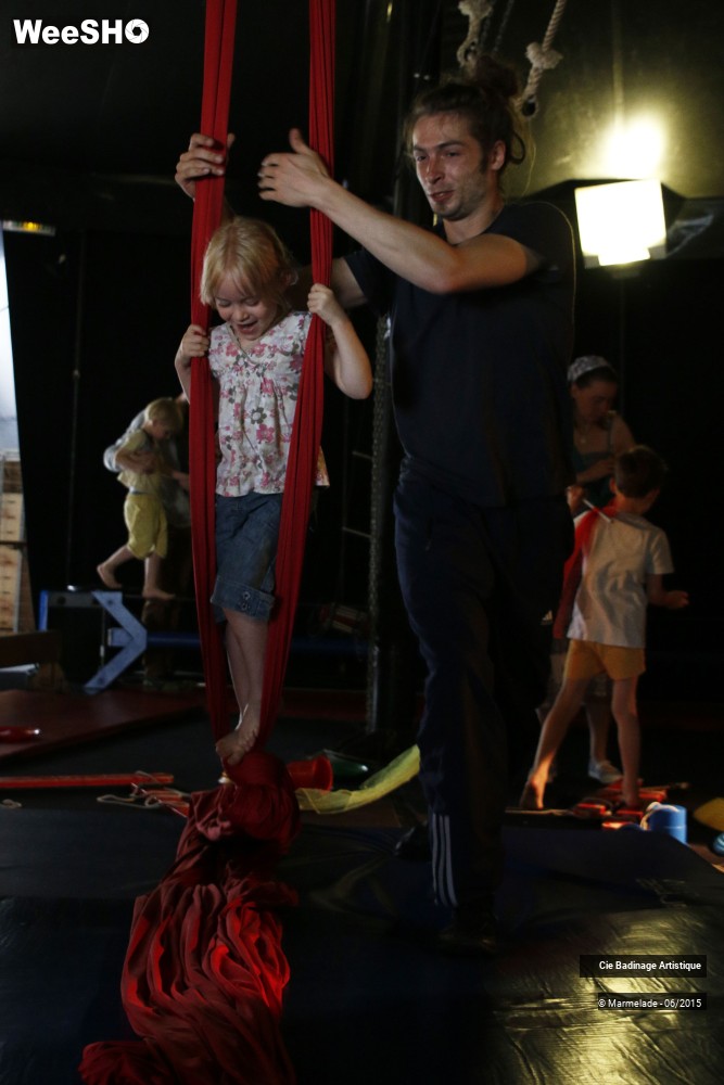 4/32 photos du spectacle Badinage Artistique Restitution des petits
