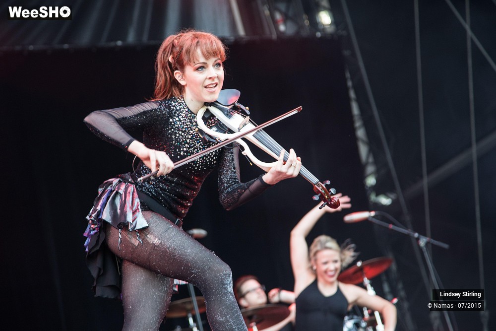 15/27 photos du spectacle Lindsey Stirling