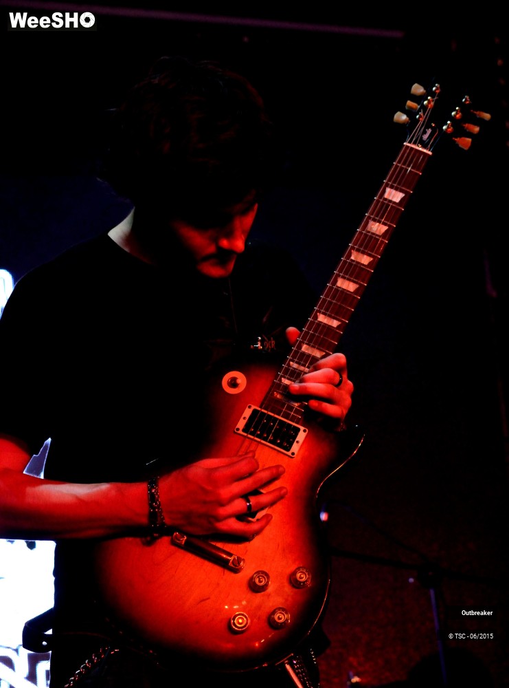 4/22 photos du spectacle Outbreaker