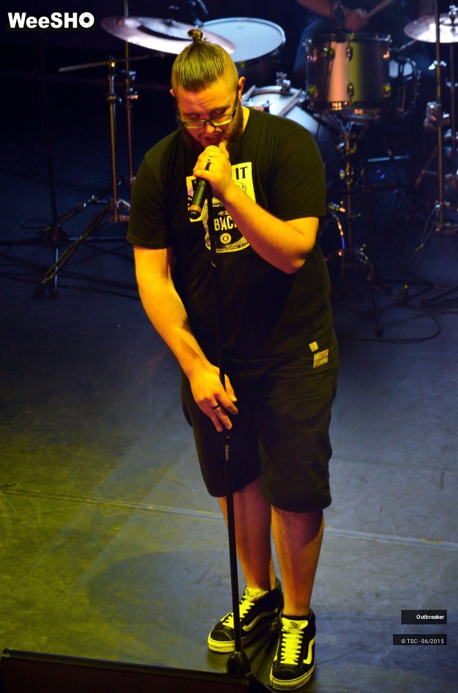 9/22 photos du spectacle Outbreaker
