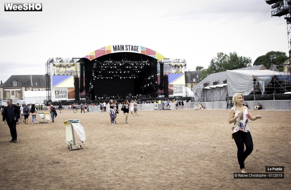 14/42 photos du spectacle Main Square 2015 Ambiance J3