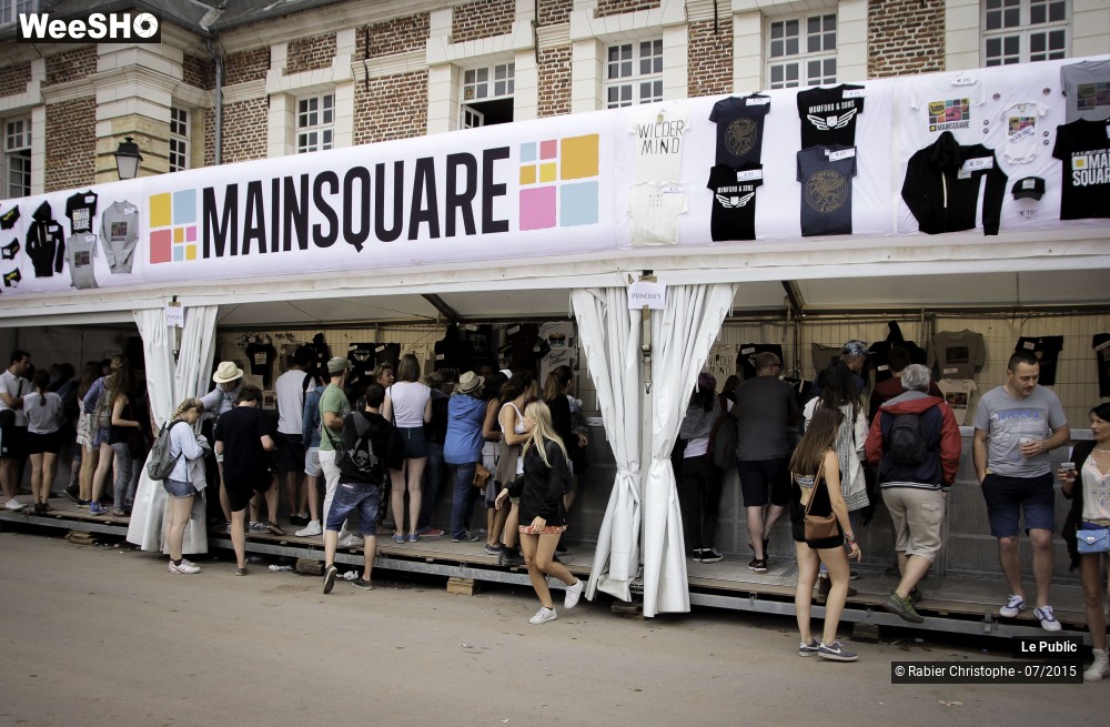 27/42 photos du spectacle Main Square 2015 Ambiance J3