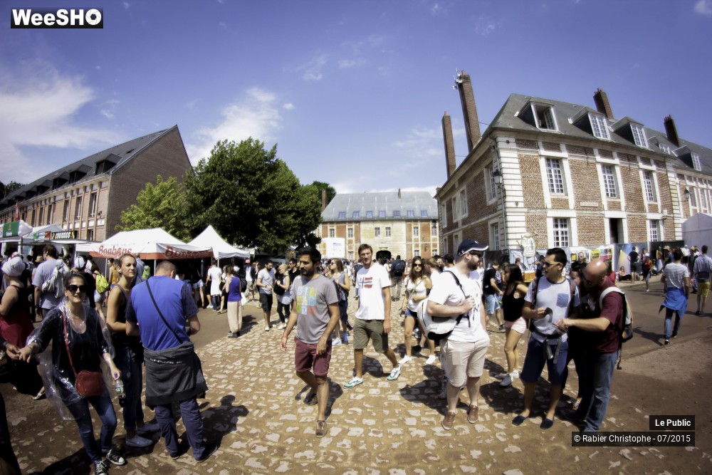 35/42 photos du spectacle Main Square 2015 Ambiance J3