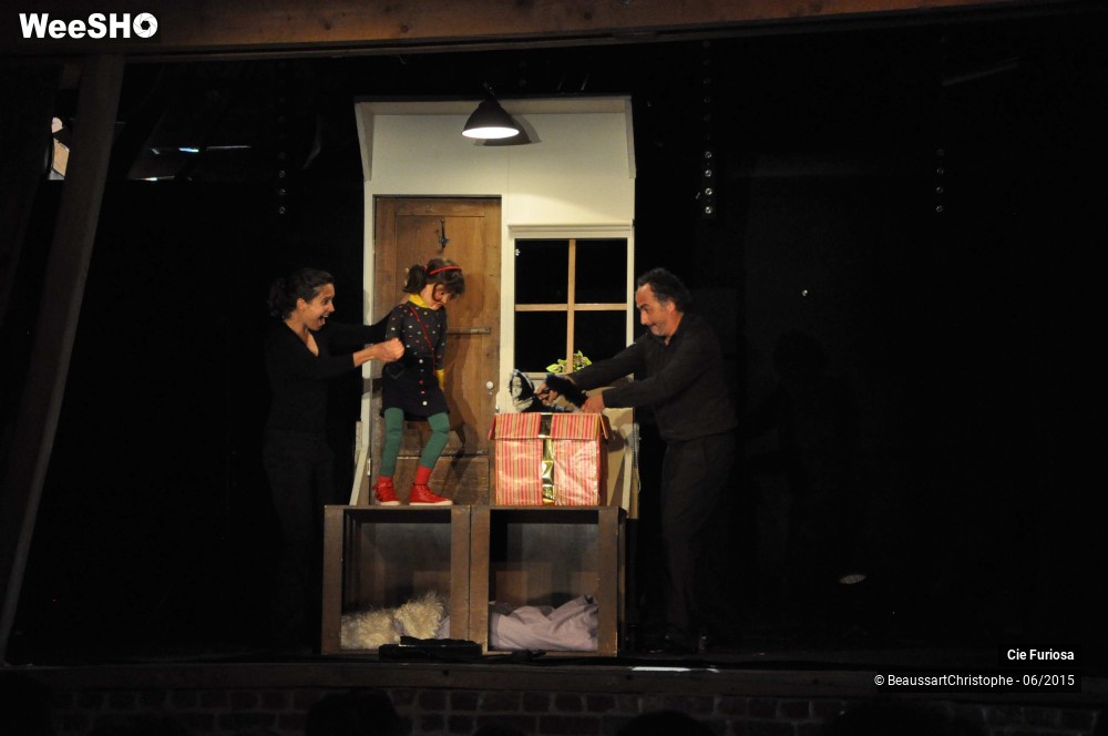 18/23 photos du spectacle Petit éloge de la désobéissance