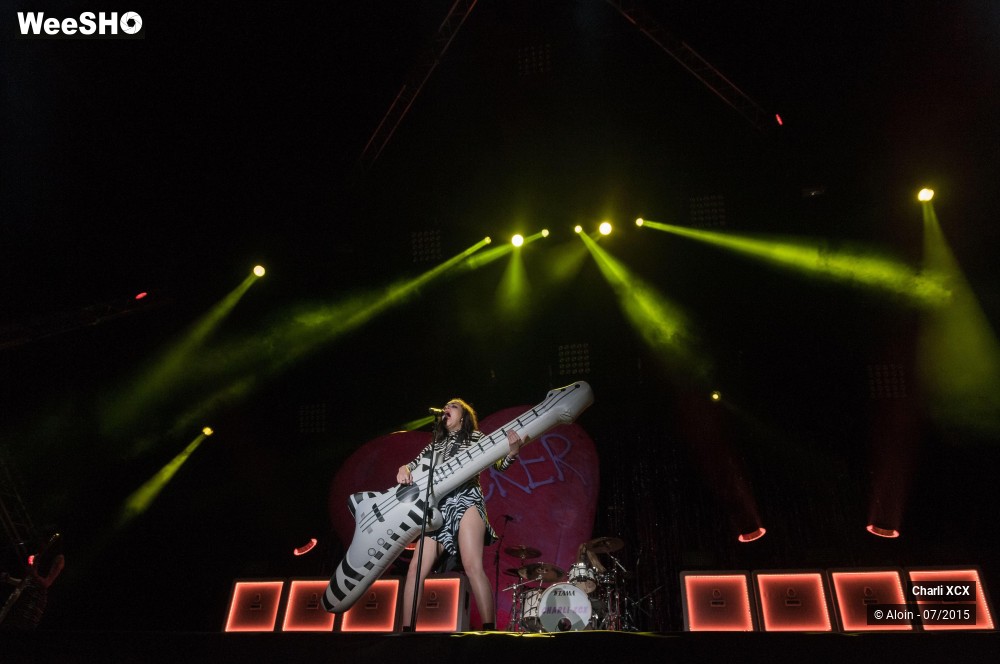 10/13 photos du spectacle Charli XCX