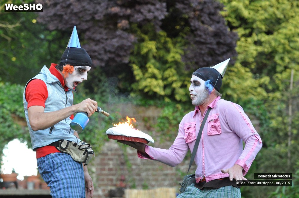 6/32 photos du spectacle Un jour par terre