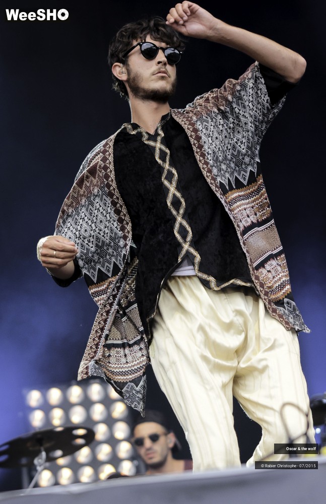 22/33 photos du spectacle Oscar and the wolf