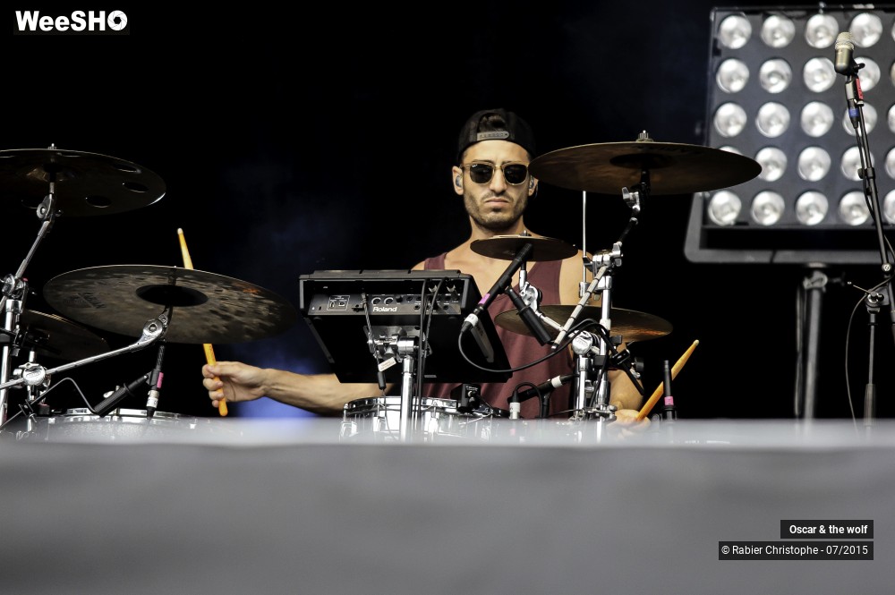 27/33 photos du spectacle Oscar and the wolf