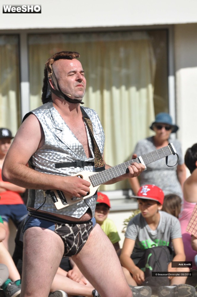 27/34 photos du spectacle Retour vers No Futur