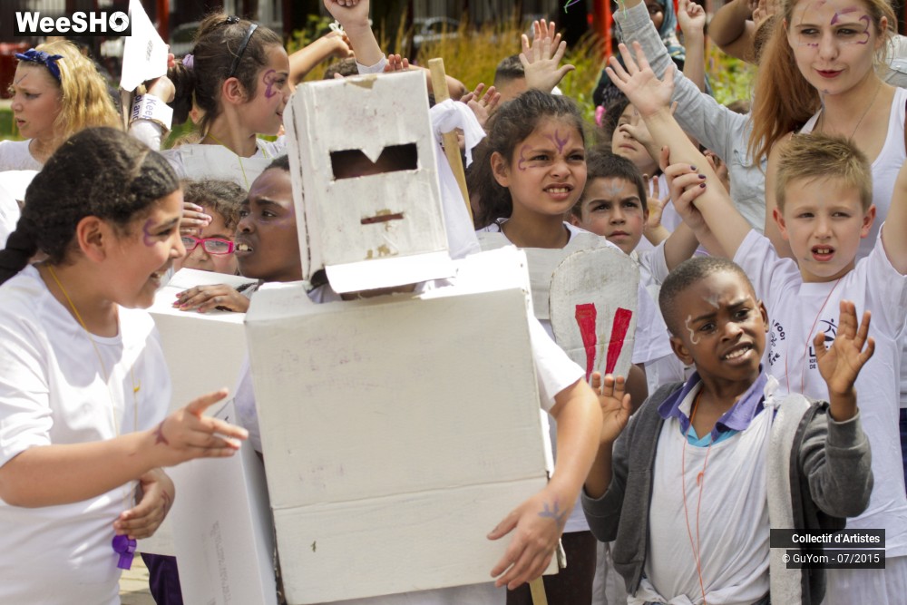 48/49 photos du spectacle Du Blanc à la Couleur