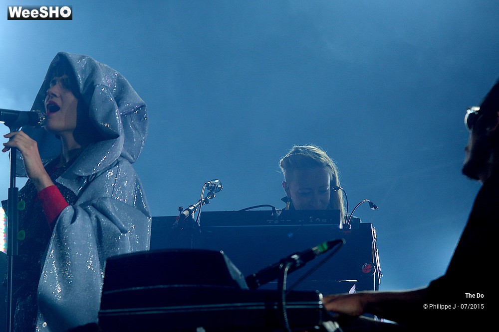 2/45 photos du spectacle The Dø