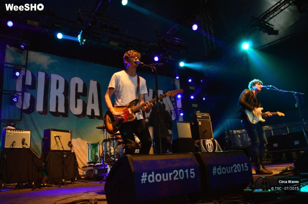 6/8 photos du spectacle Circa Waves