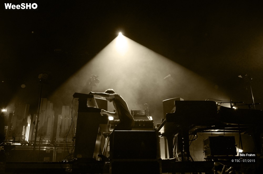 1/8 photos du spectacle Nils Frahm