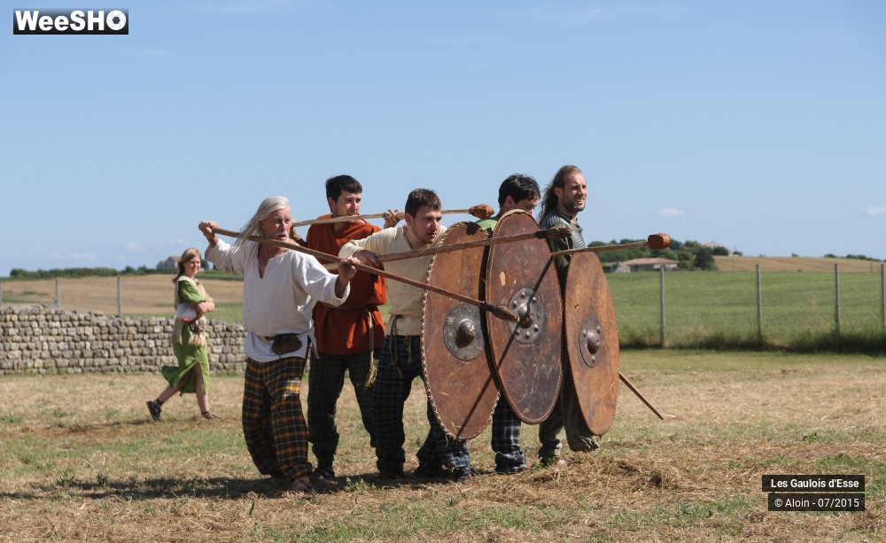 12/25 photos du spectacle Les Gaulois d'Esse