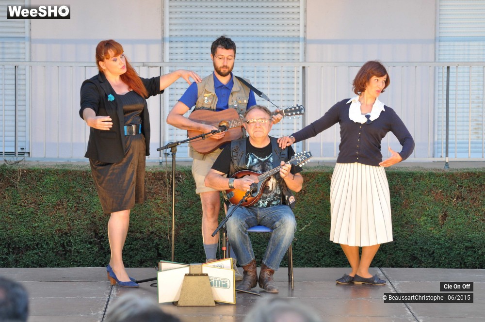 40/45 photos du spectacle Sing Me A Song