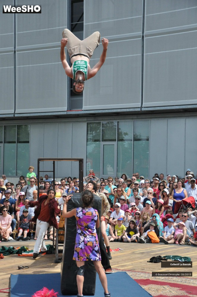 7/35 photos du spectacle Rien N'est Moins Sûr (mais c'est une piste)