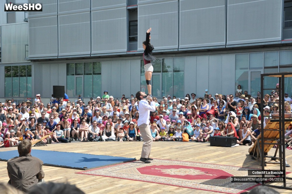 29/35 photos du spectacle Rien N'est Moins Sûr (mais c'est une piste)