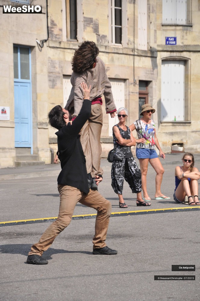 9/51 photos du spectacle  Ta peau comme le ciel