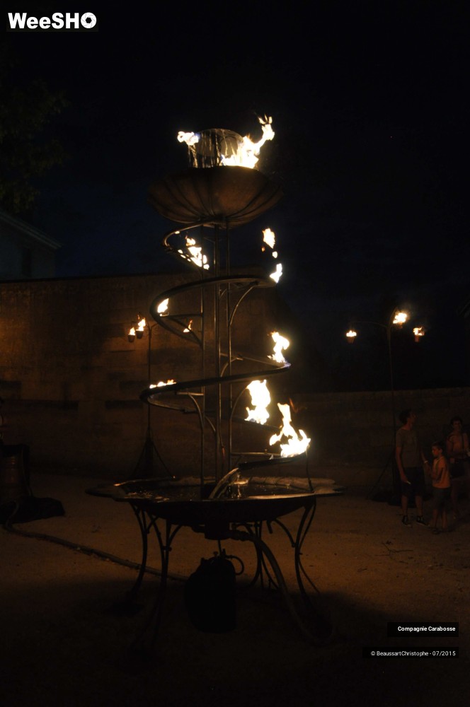 10/37 photos du spectacle Installations de feu