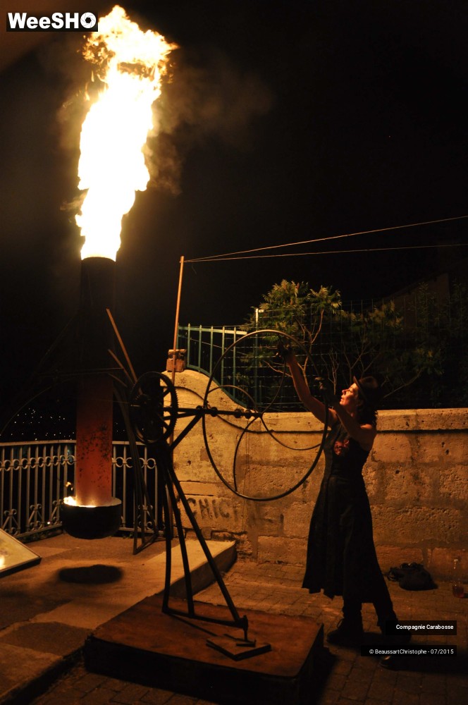 34/37 photos du spectacle Installations de feu